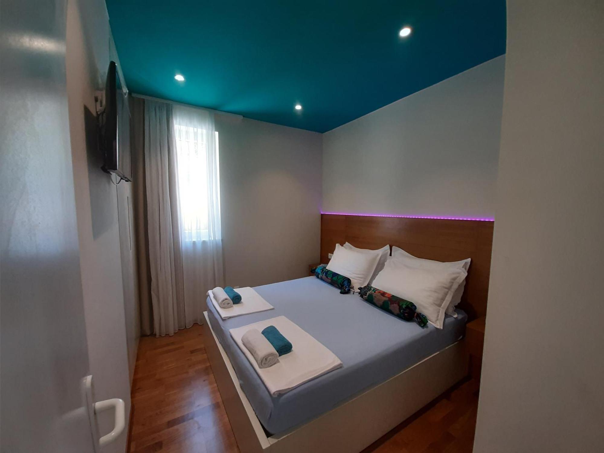 プロマイナ Pansion Mlikota Bed & Breakfast エクステリア 写真
